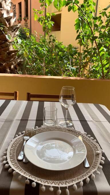 Nest House - Esclusivo Appartamento Marina Di Olbia- Mater Olbia - Beaches - Close To The Airport - Private Parking- Full Comforts - Εξωτερικό φωτογραφία