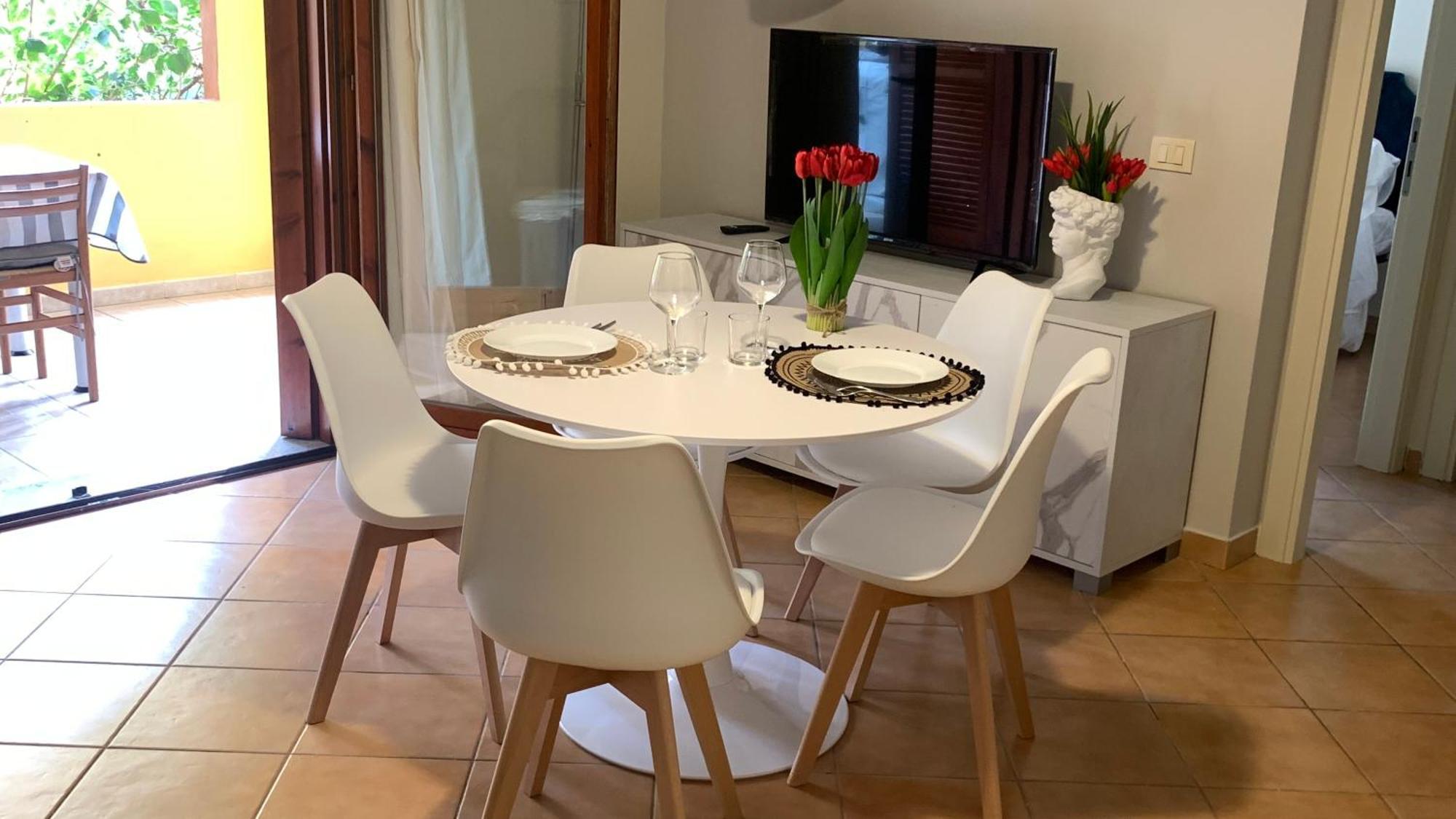 Nest House - Esclusivo Appartamento Marina Di Olbia- Mater Olbia - Beaches - Close To The Airport - Private Parking- Full Comforts - Εξωτερικό φωτογραφία
