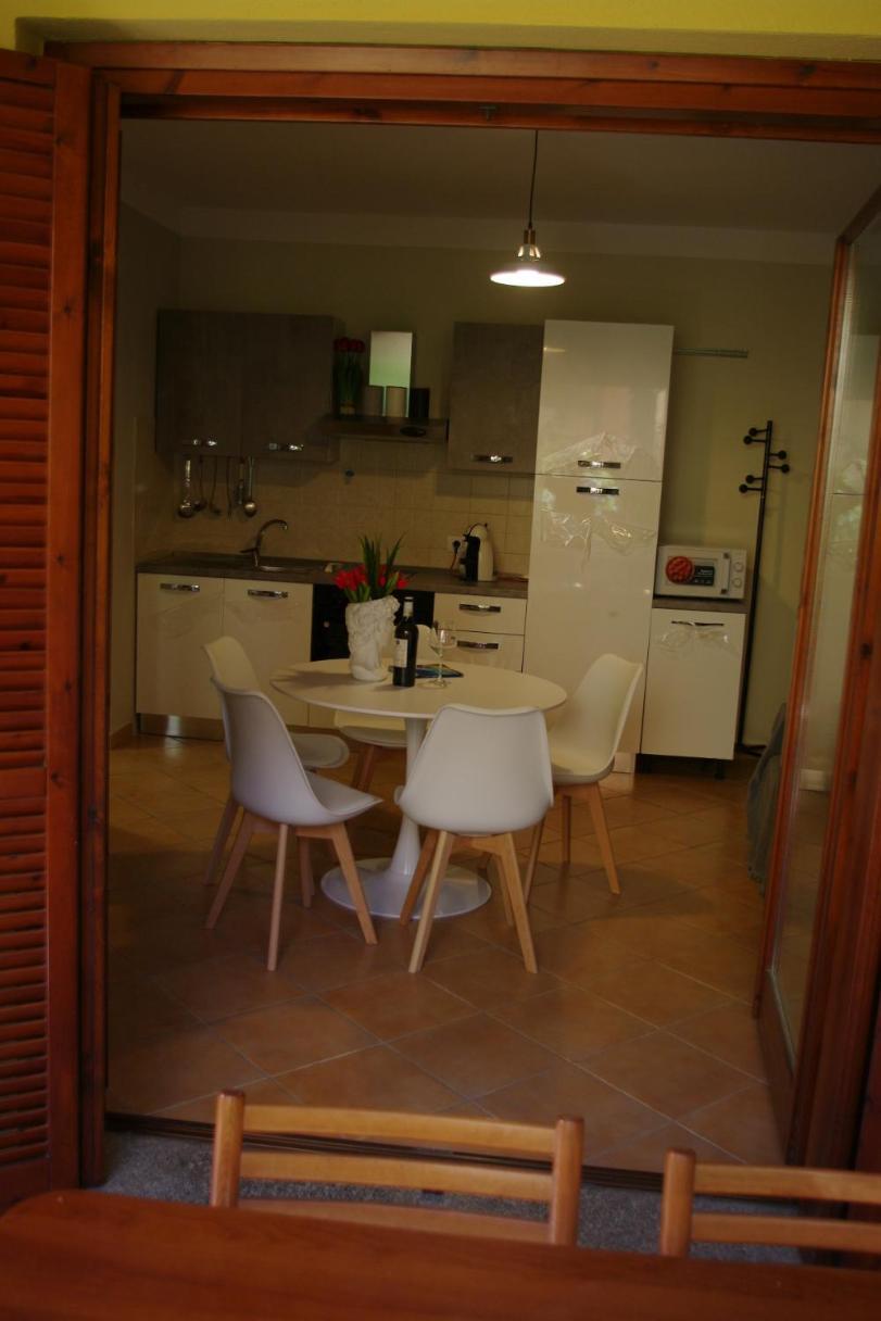 Nest House - Esclusivo Appartamento Marina Di Olbia- Mater Olbia - Beaches - Close To The Airport - Private Parking- Full Comforts - Εξωτερικό φωτογραφία